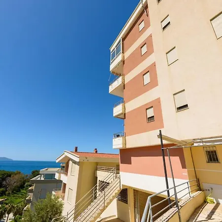 Veliu's 3 * Vlorë